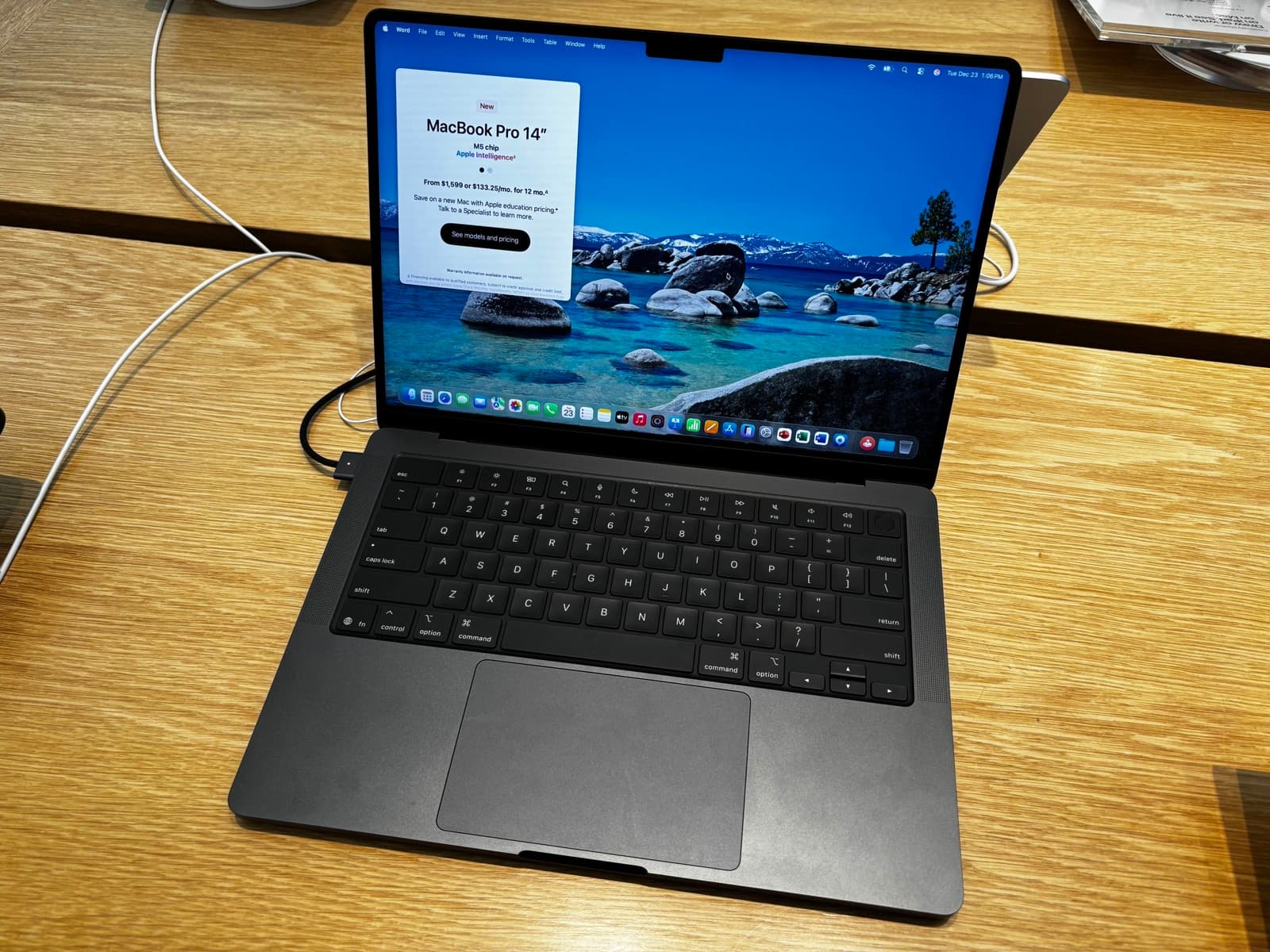 MacBook Pro 14"