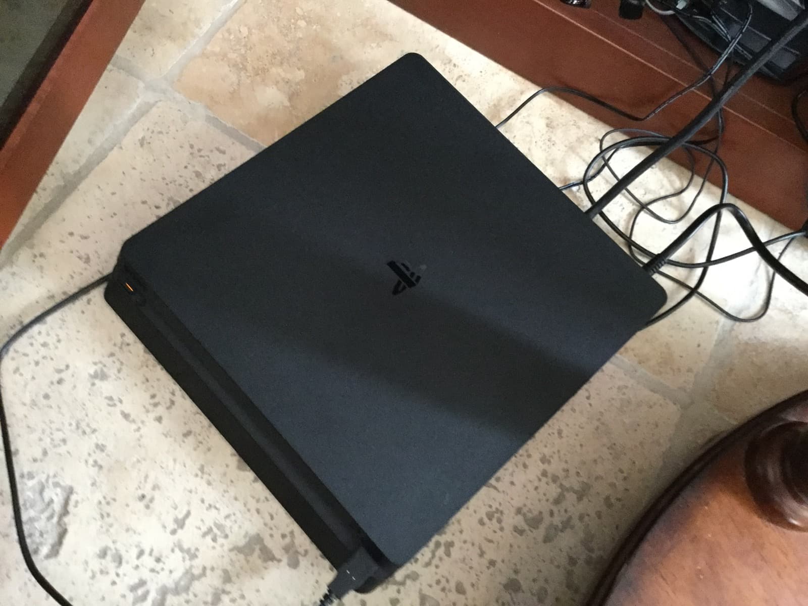 PlayStation 4 Slim