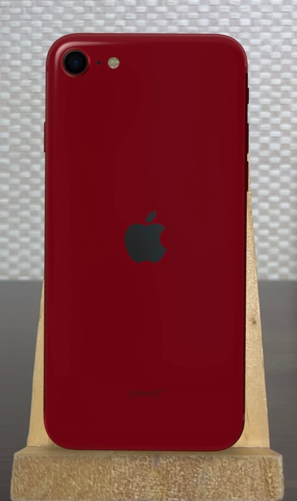 iPhone SE (2022)